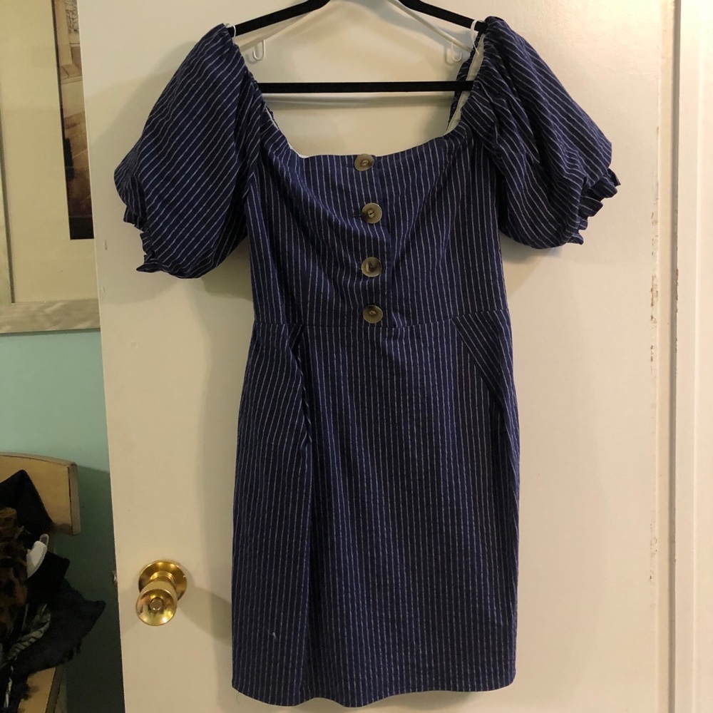 4 pc lot new dresses